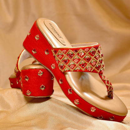 Zardozi kolhapuri wedges for traditional Indian brides