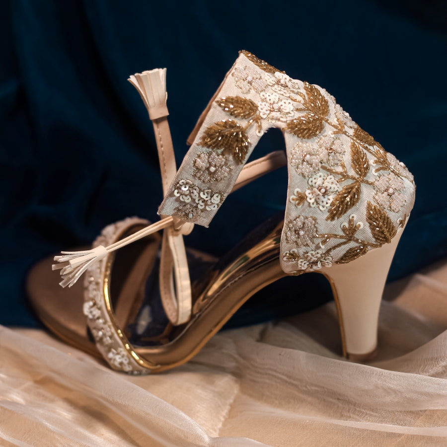 3,181 Bridal Shoes Ring Stock Photos - Free & Royalty-Free Stock Photos  from Dreamstime
