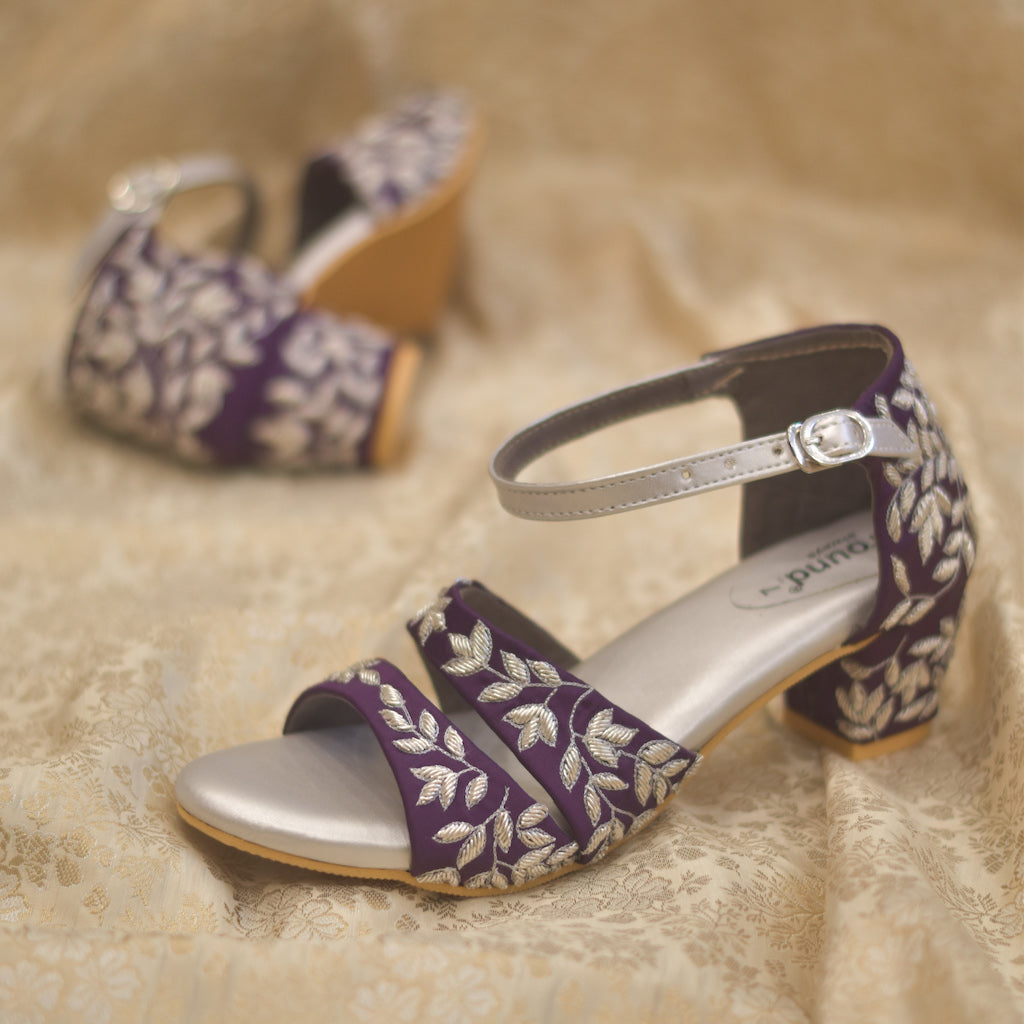 Girls best sale purple sandals